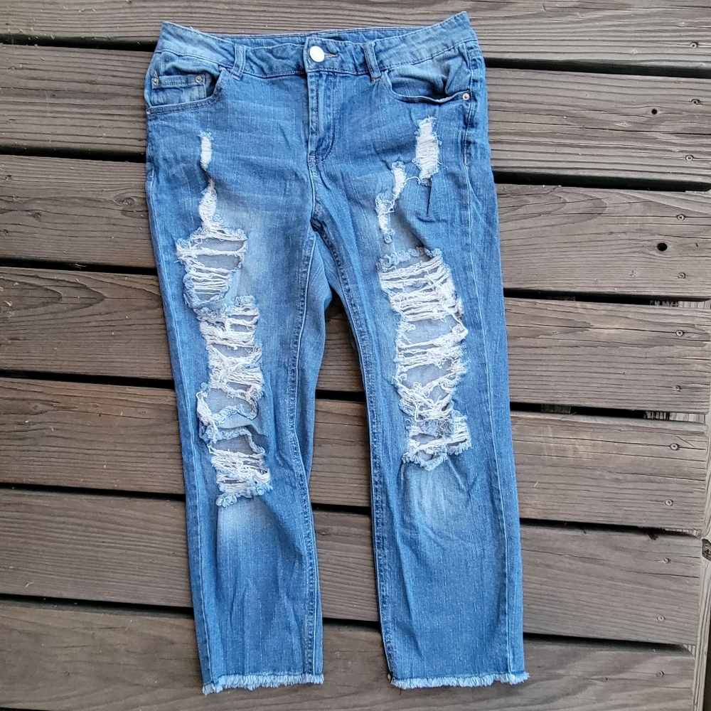 Refuge Ripped Denim Ankle Jeans